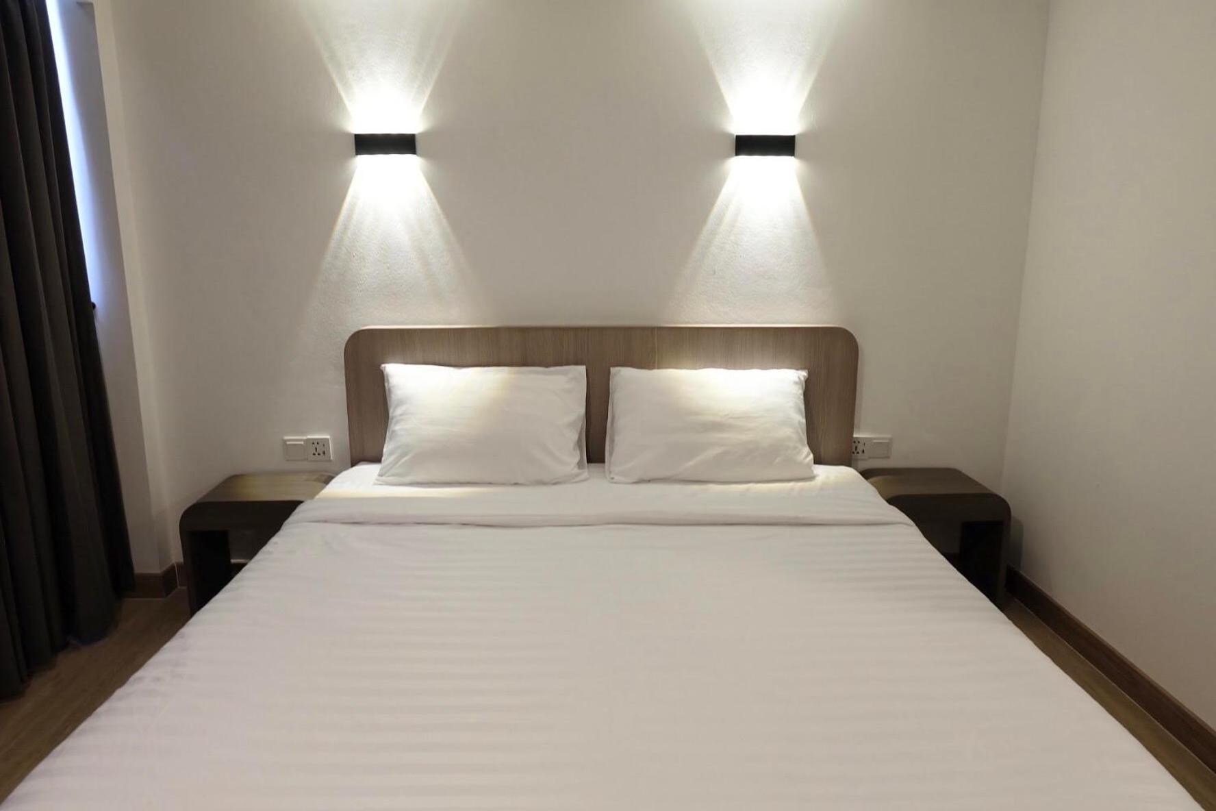 U-Thong Hotel Phitsanulok Bagian luar foto