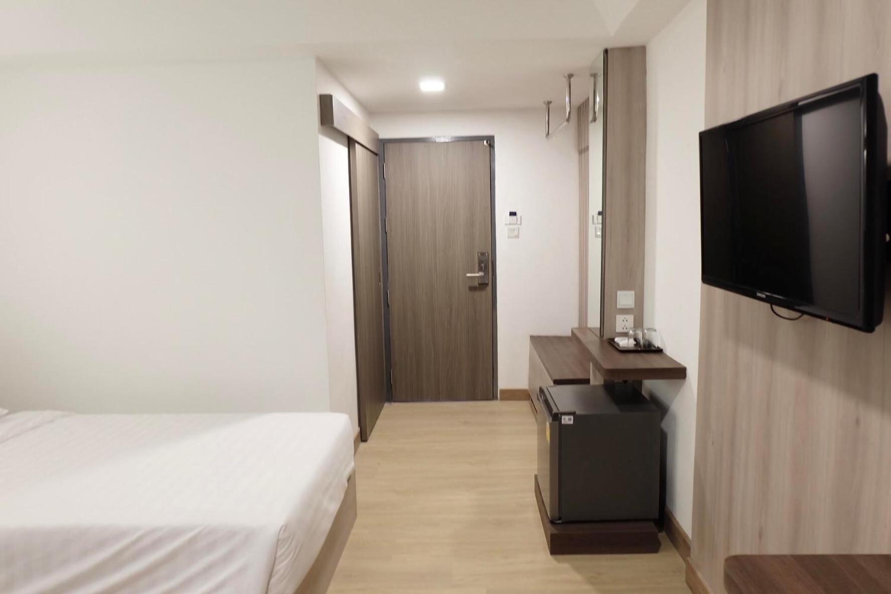 U-Thong Hotel Phitsanulok Bagian luar foto